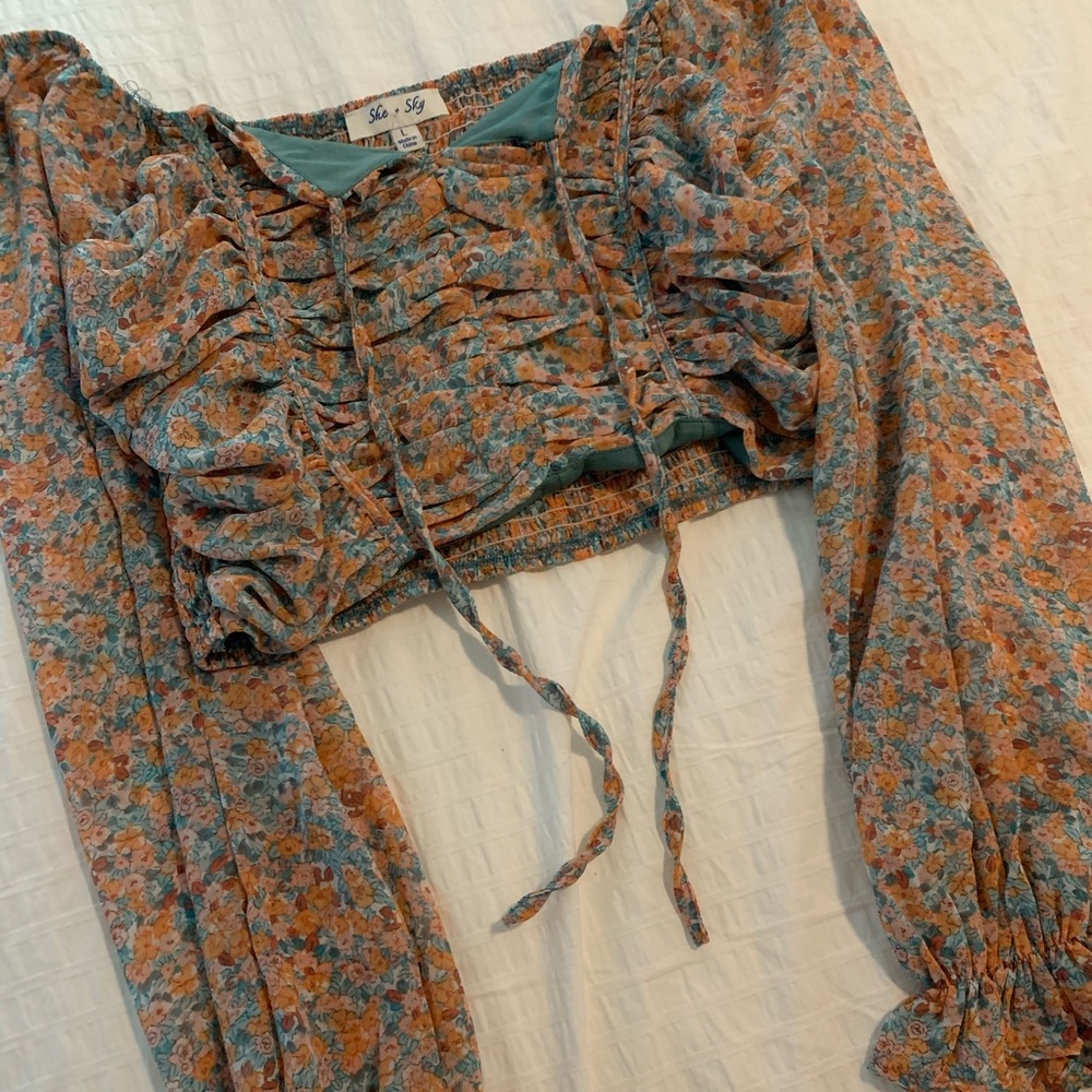 Finnleys Nashville Ruched Cropped Blouse